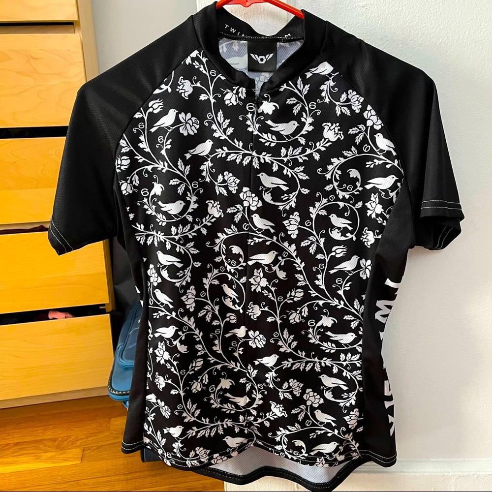 Like New Twin Six Women’s Cycling Jersey